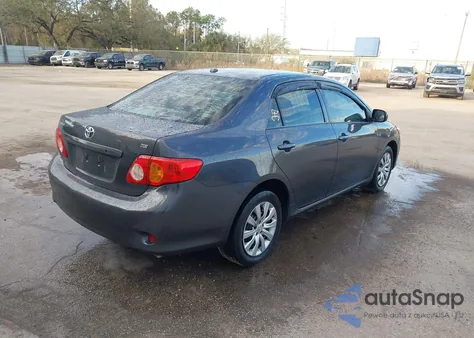 2010 Toyota Corolla Le z USA, uszkodzony, nr VIN 1NXBU4EEXAZ351092